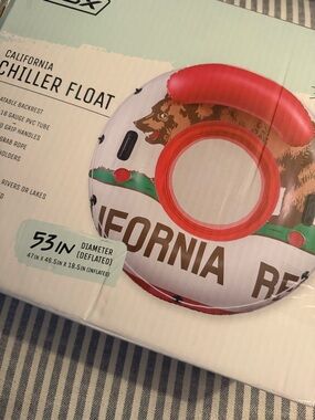 California Red and Green Inflatable Party Pool Tube